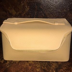 Estée Lauder makeup bag